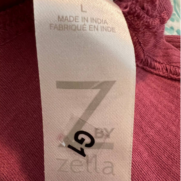 Zella Women's Blouse Size L in Purple, Long Sleeves Tulip Hem - Picture 4 of 5